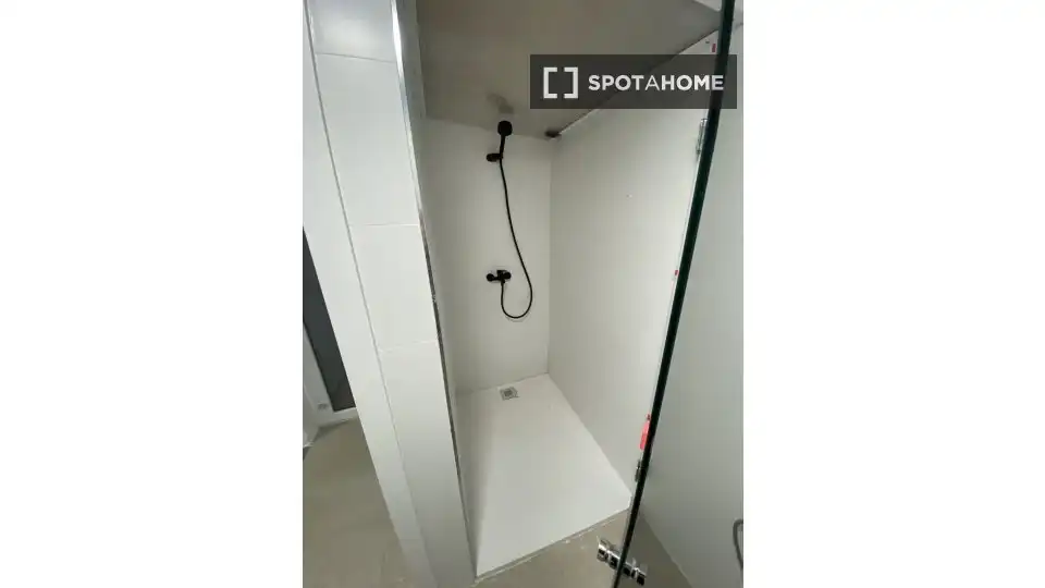 Habitación 40 m², Alicante
