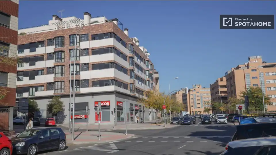 Habitació de lloguer, Madrid