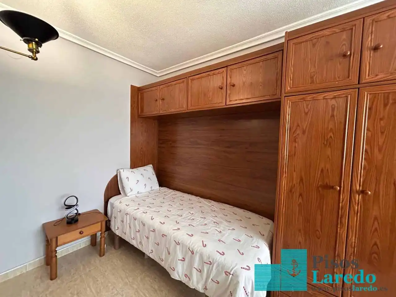 Piso de 58 m² en Laredo
