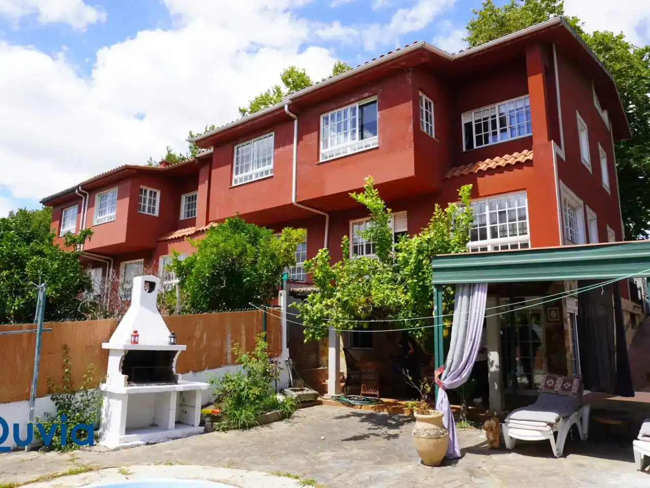Habitación 250 m², Oleiros