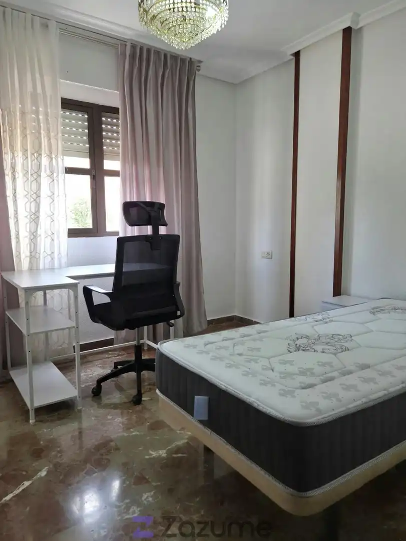 Piso de 90 m² en Jaén