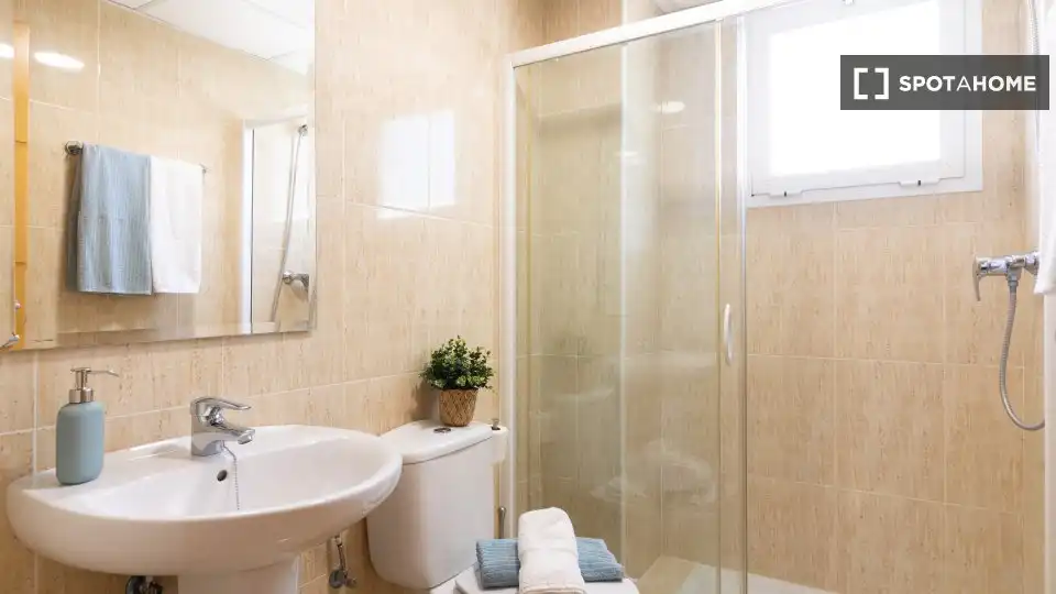 Habitación 81 m², Manilva