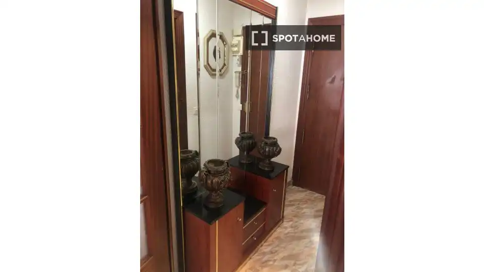 Habitación 97 m², Alicante