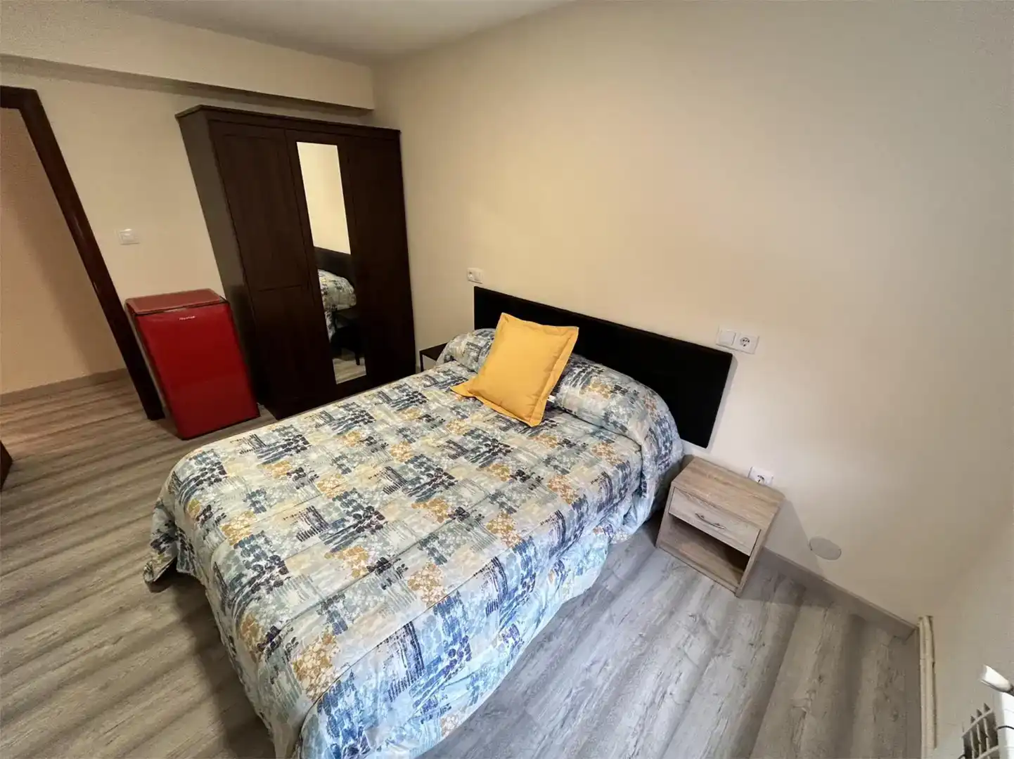 Habitación 76 m², Avilés
