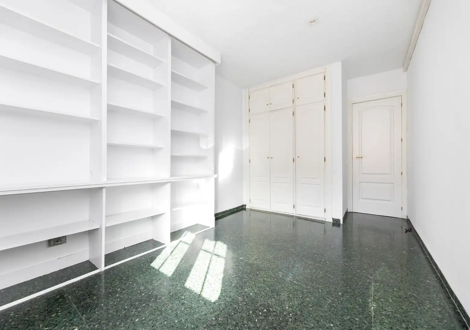 Piso de 125 m² en Granada