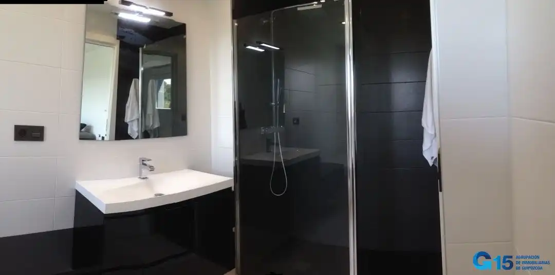 Casa de 160 m² en Usúrbil