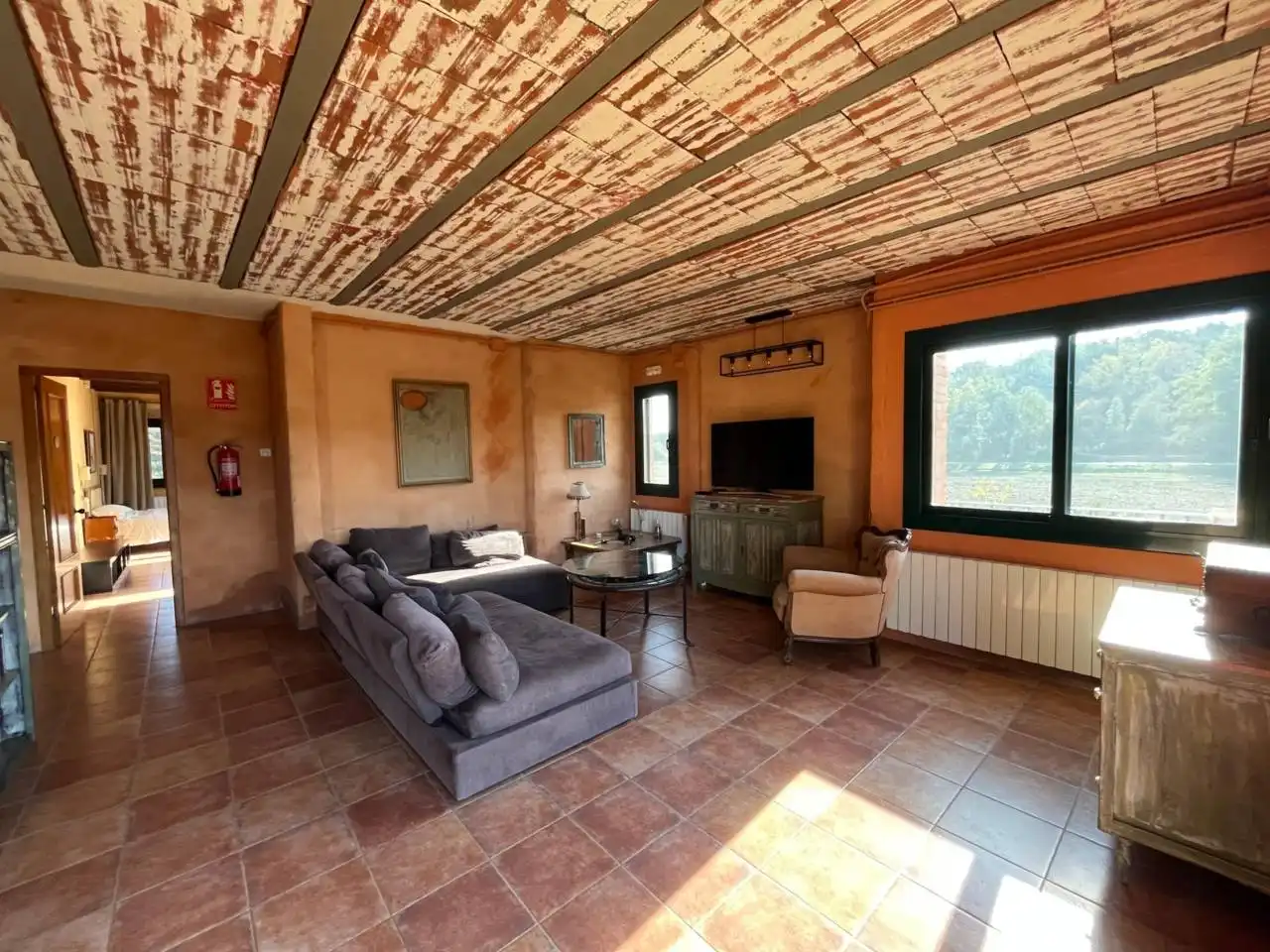 Casa de 950 m² en Aiguaviva