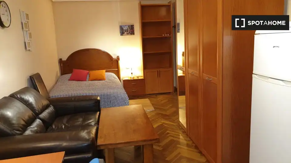 Habitación 129 m², Salamanca