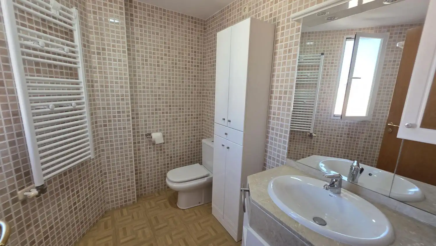 Piso de 124 m² en Las Gabias