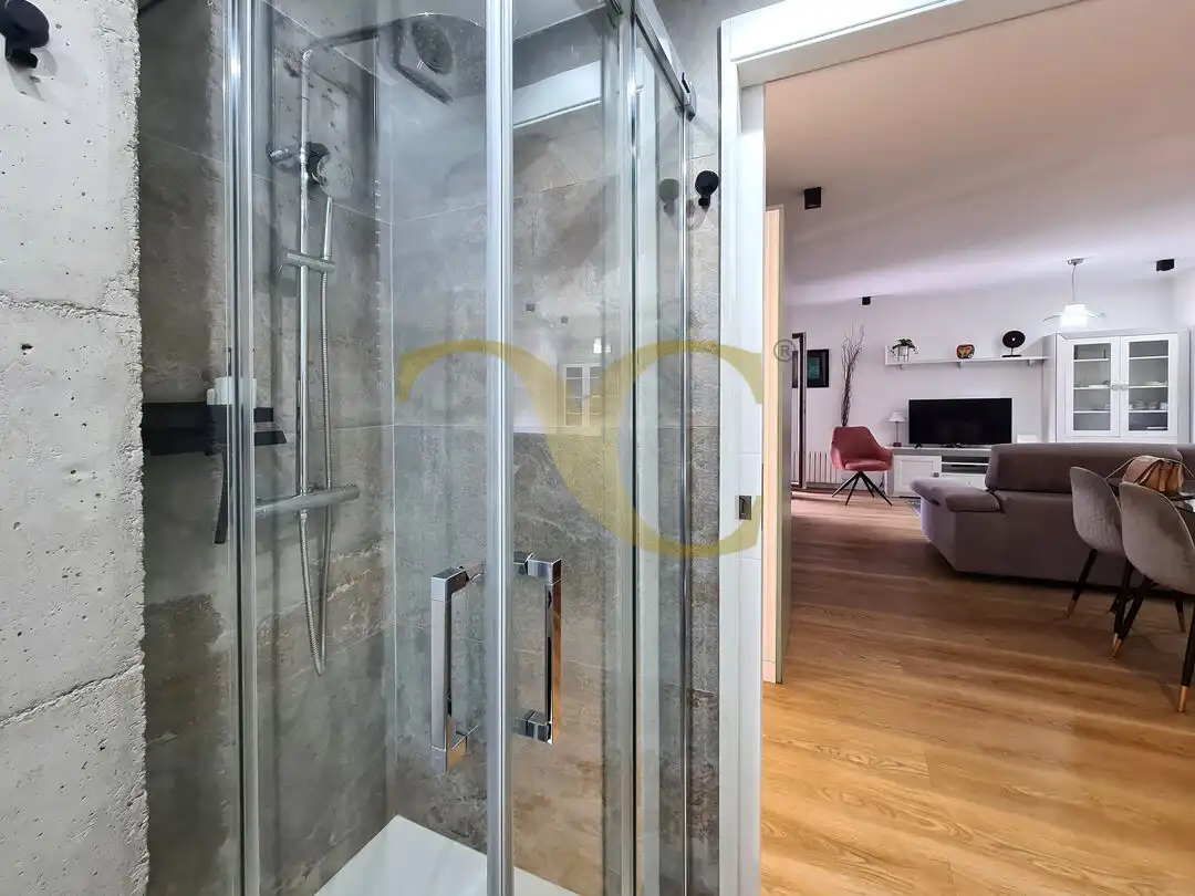 Piso de 82 m² en Oviedo