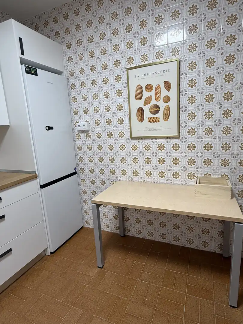 Chambre 142 m², Albacete
