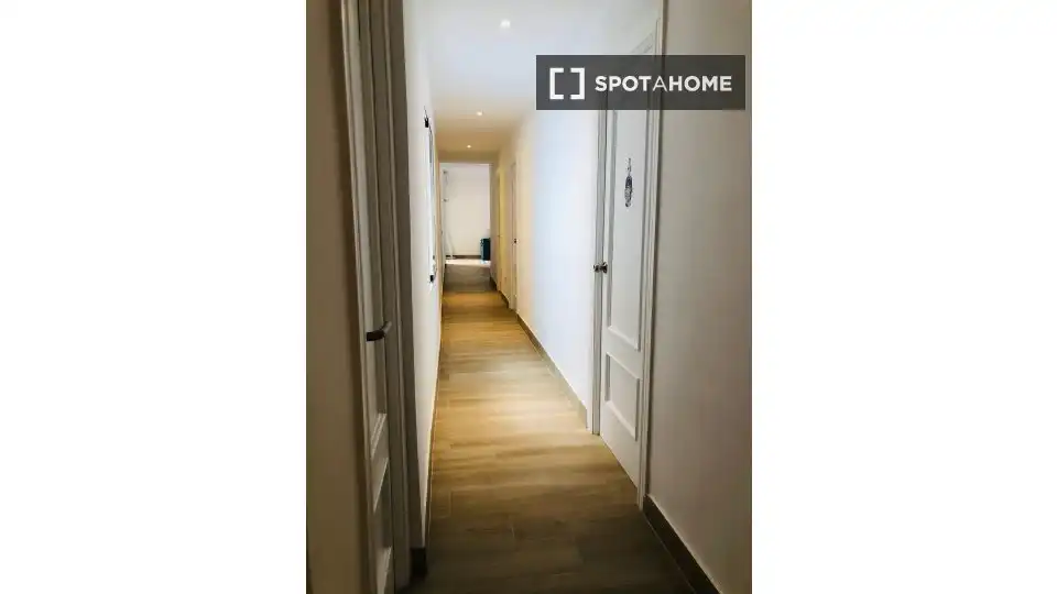 Habitación 138 m², Granada