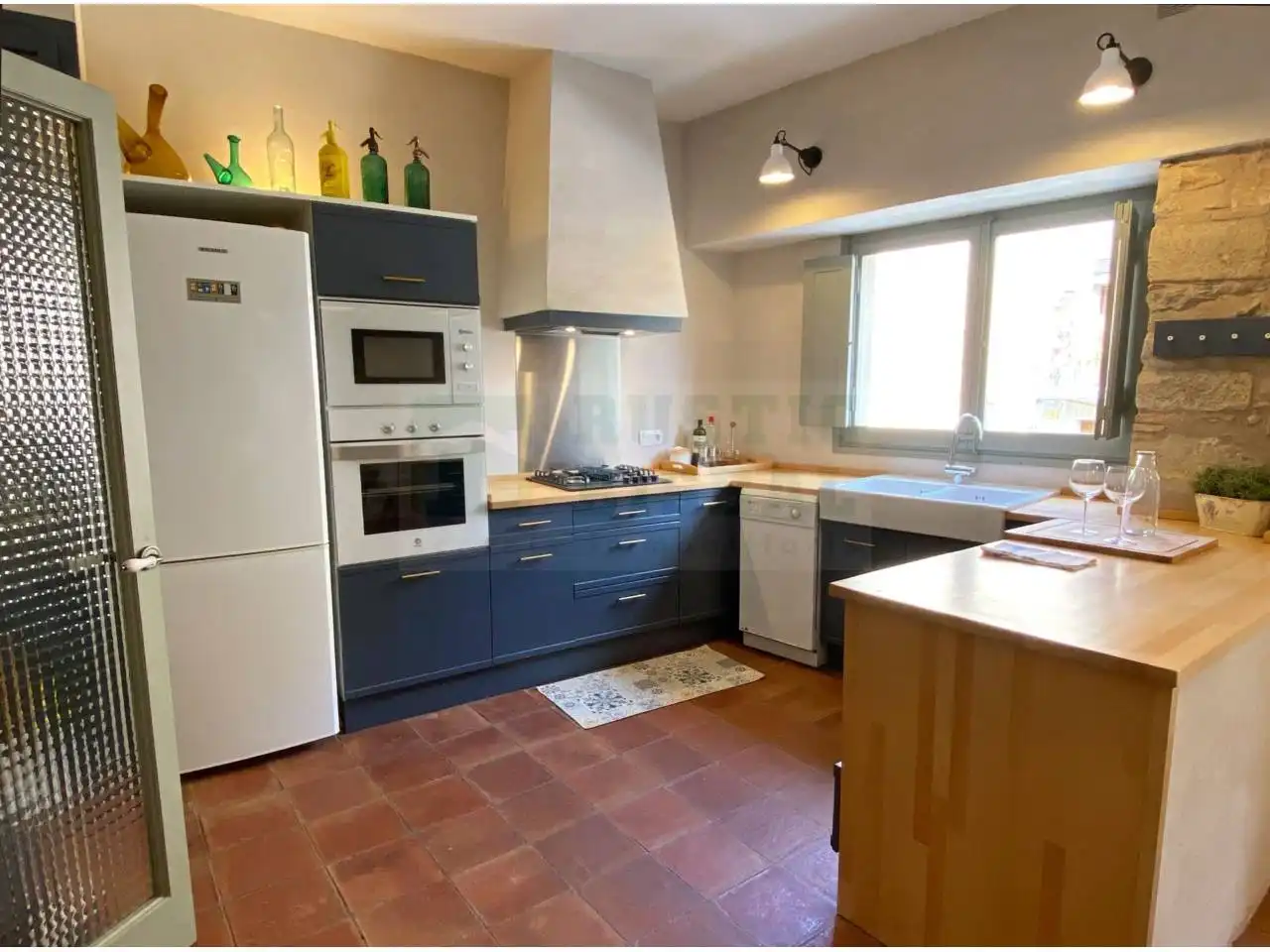 Casa de 250 m² a Corçà