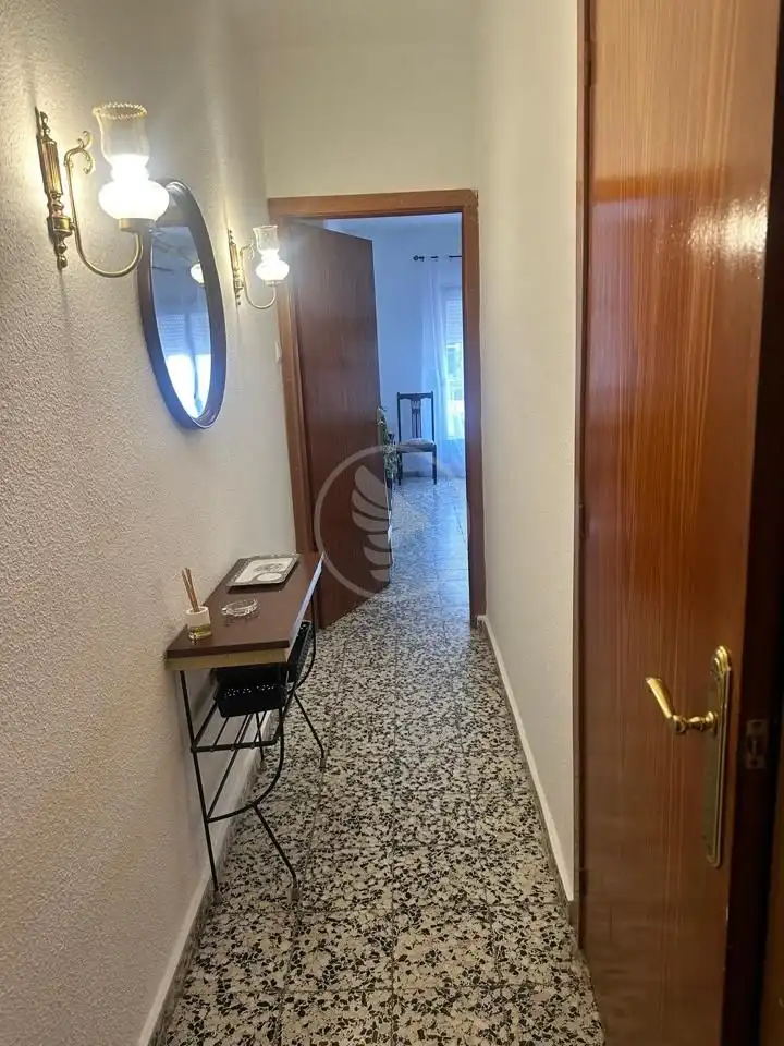 Piso de 105 m² en Linares