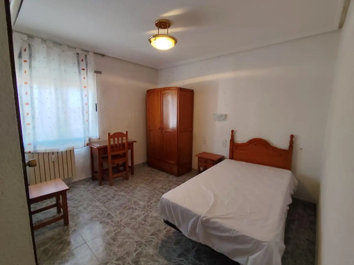 Piso de 140 m² en Zaragoza