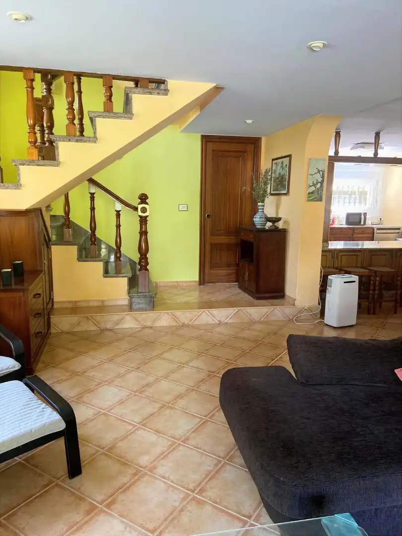 Casa de 300 m² en Cangas de Morrazo