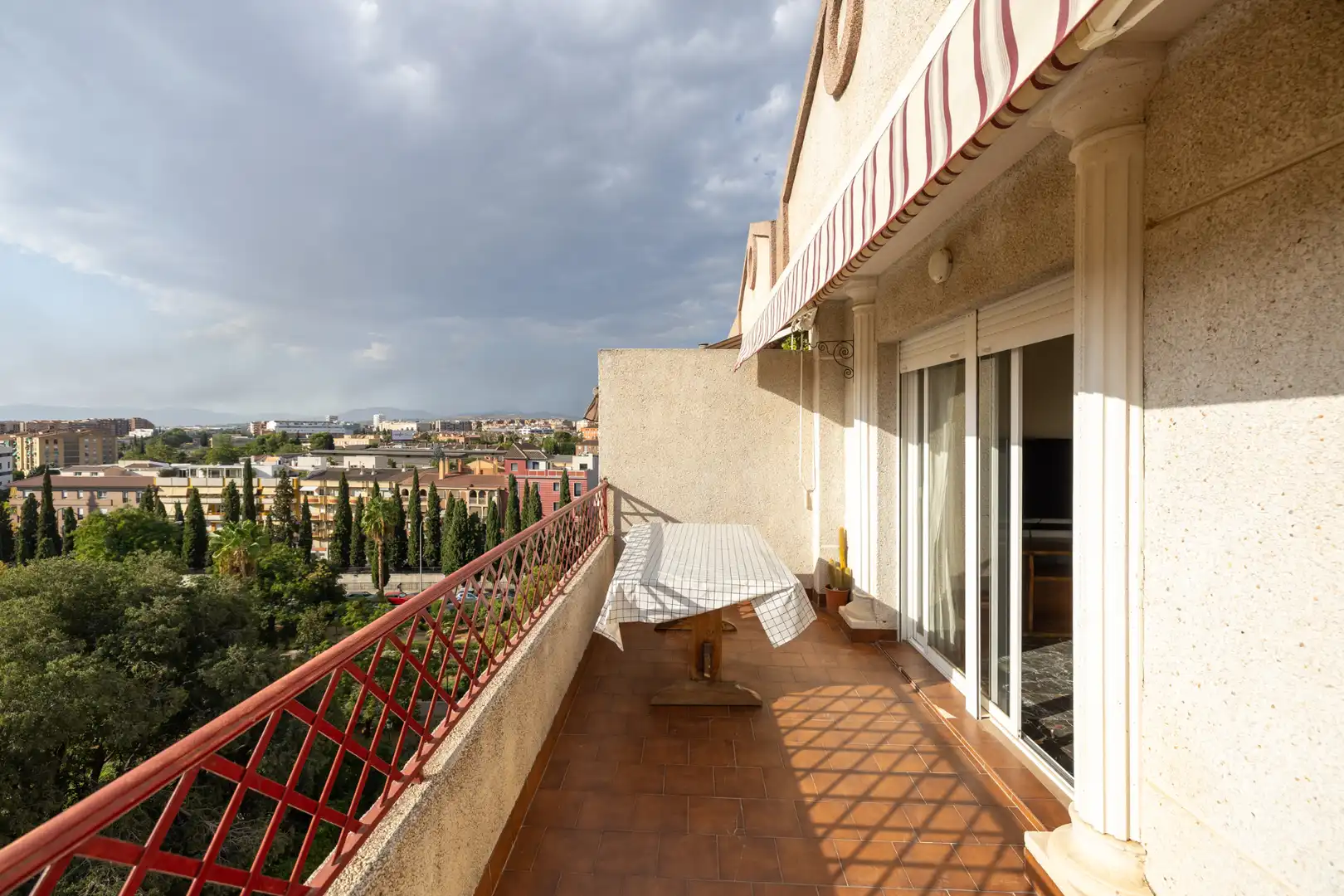 Piso de 102 m² en Granada