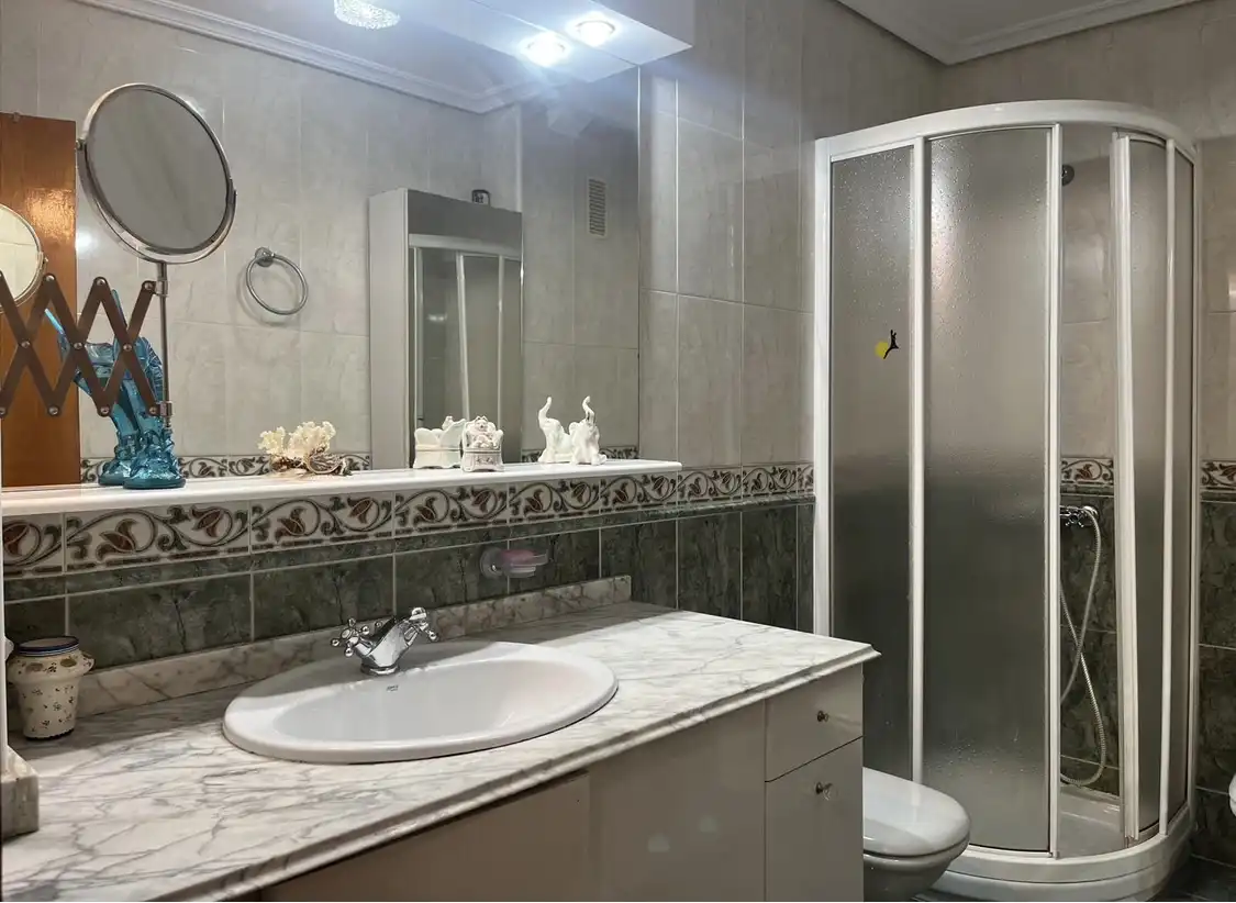 Wohnung 100 m² in Plasencia