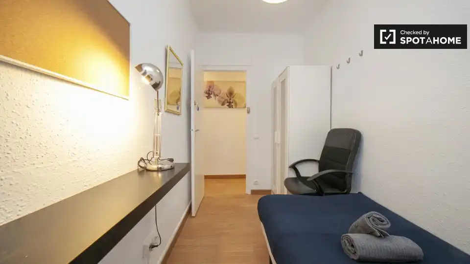 Habitación 70 m², l'Hospitalet de Llobregat