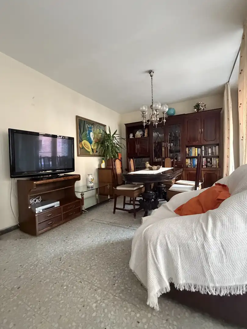 Habitación 100 m², Barbastro