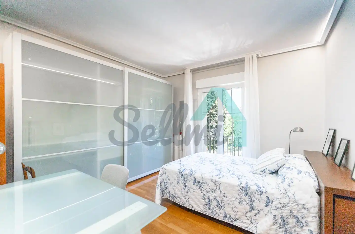 Piso de 104 m² en Oviedo