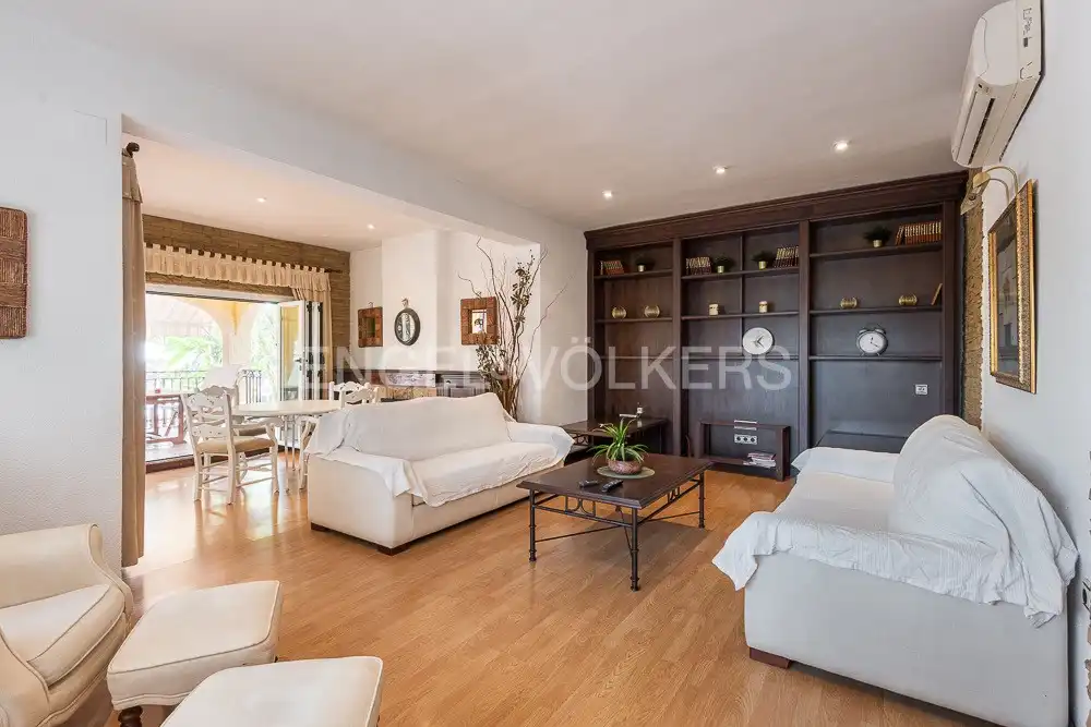 Casa de 250 m² a Nàquera