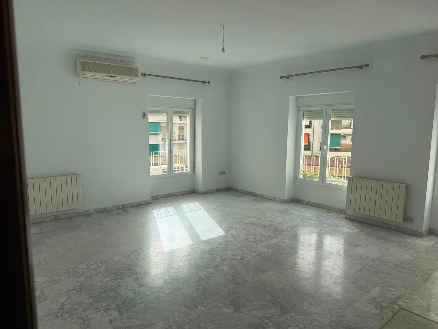 Piso de 130 m² en Granada