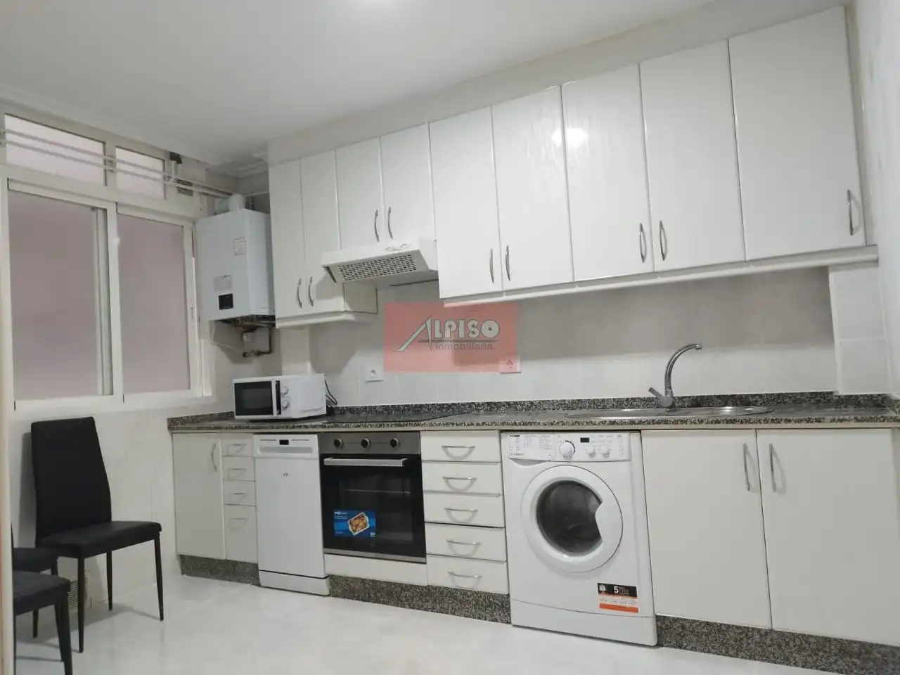 Piso de 85 m² en Ourense