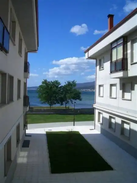 Piso de 95 m² en Boiro