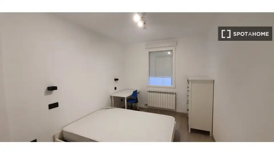 Habitación 84 m², Zaragoza