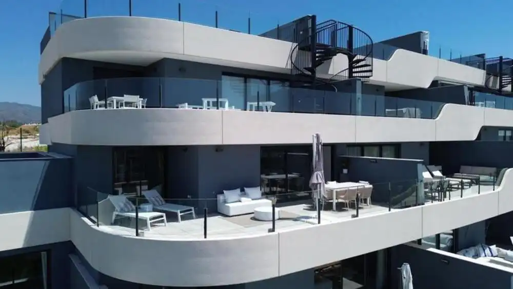 Piso de 130 m² en Estepona