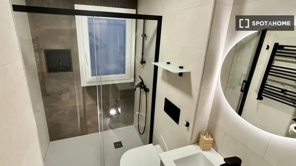 Habitación 58 m², Zaragoza