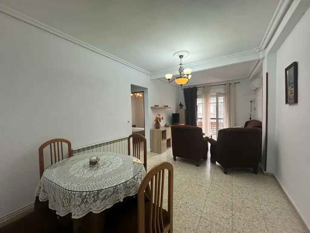 Piso de 85 m² en Cáceres