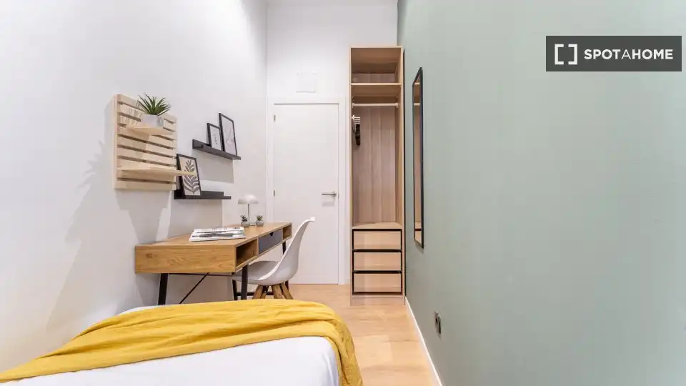 Habitación 144 m², Madrid