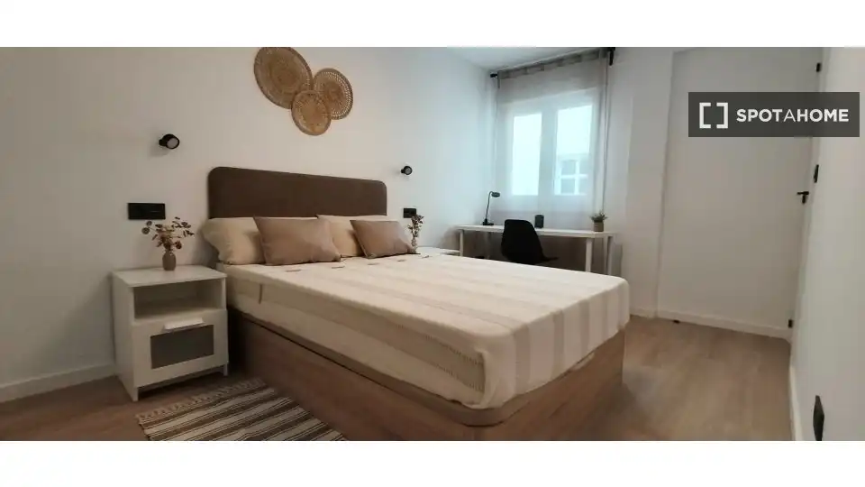 Habitación 44 m², Zaragoza