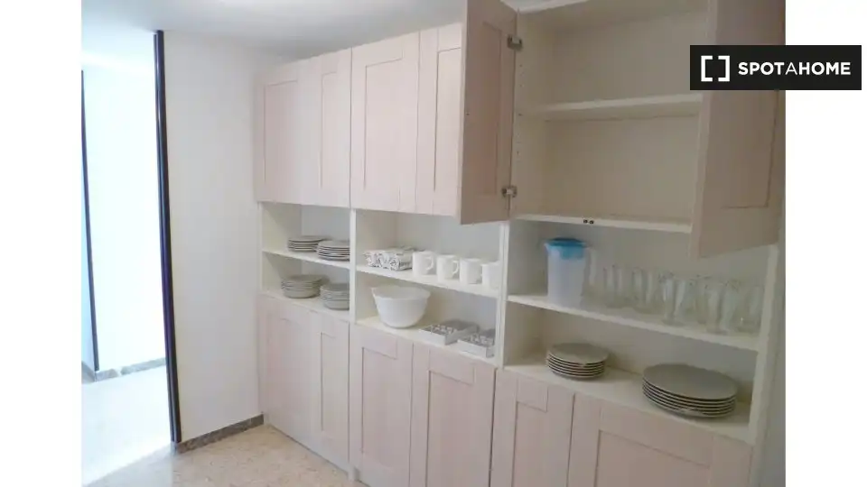 Habitación 184 m², Zaragoza