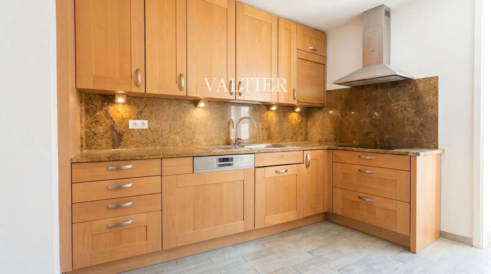 Flat 284 m² in Madrid