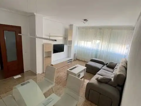 Piso de 85 m² en Cáceres