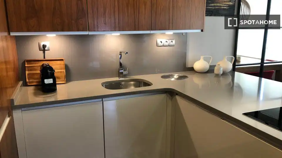 Habitación 104 m², Bilbao