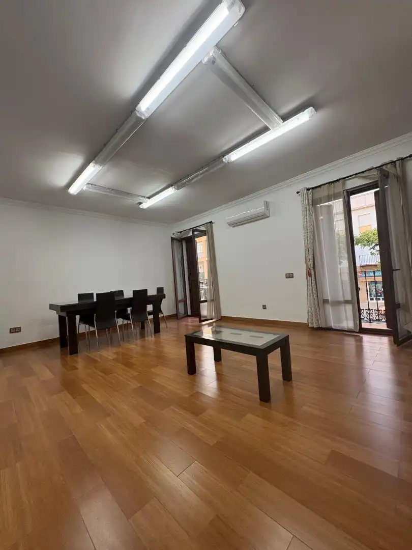 Apartamento 190 m² em Carmona