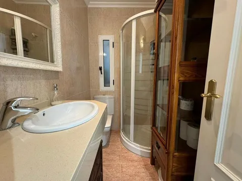 Wohnung 128 m² in Alicante