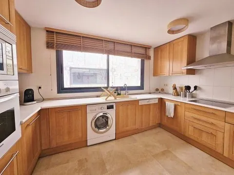 Wohnung 131 m² in San Roque