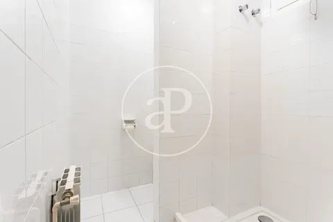 Wohnung 130 m² in Barcelona