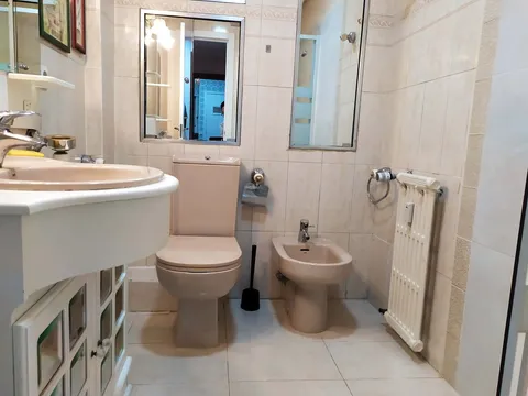 Кімната в оренду, Madrid