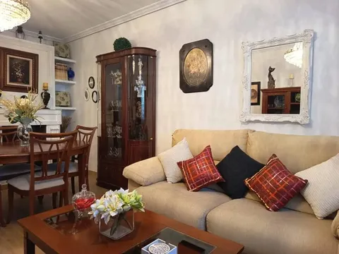 Pis de 110 m² a Còrdova