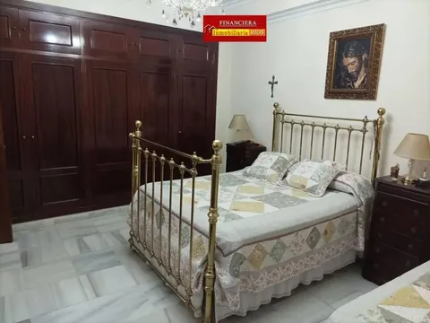 Casa de 350 m² a Alcalá de Guadaíra