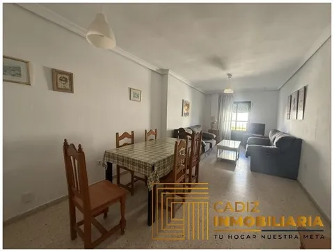 Flat 90 m² in Cádiz