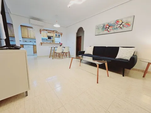 Appartement 80 m² à Daya Vieja (2/20)