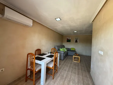 Pis de 105 m² a Dolores (2/21)
