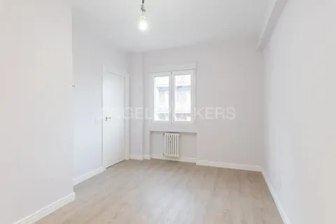 Wohnung 102 m² in Madrid